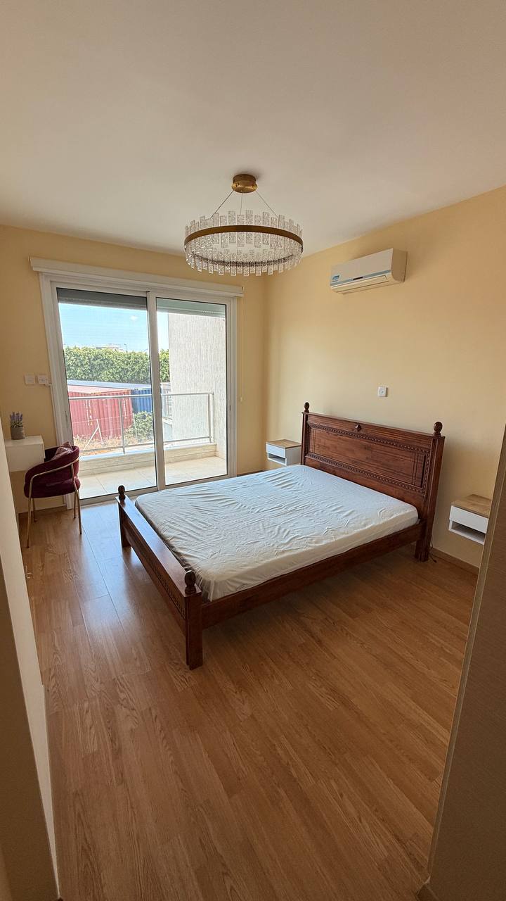 Apartment, 2 bedrooms — 8