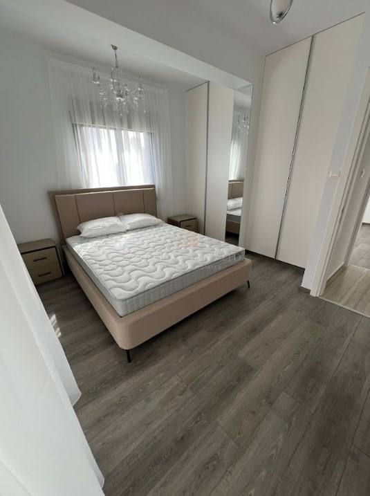 Apartment, 3 bedrooms — 4
