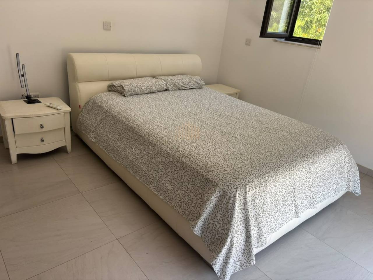 House, 4 bedrooms — 8