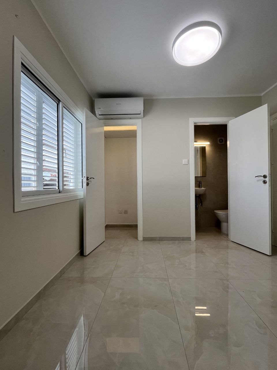 House, 3 bedrooms — 6