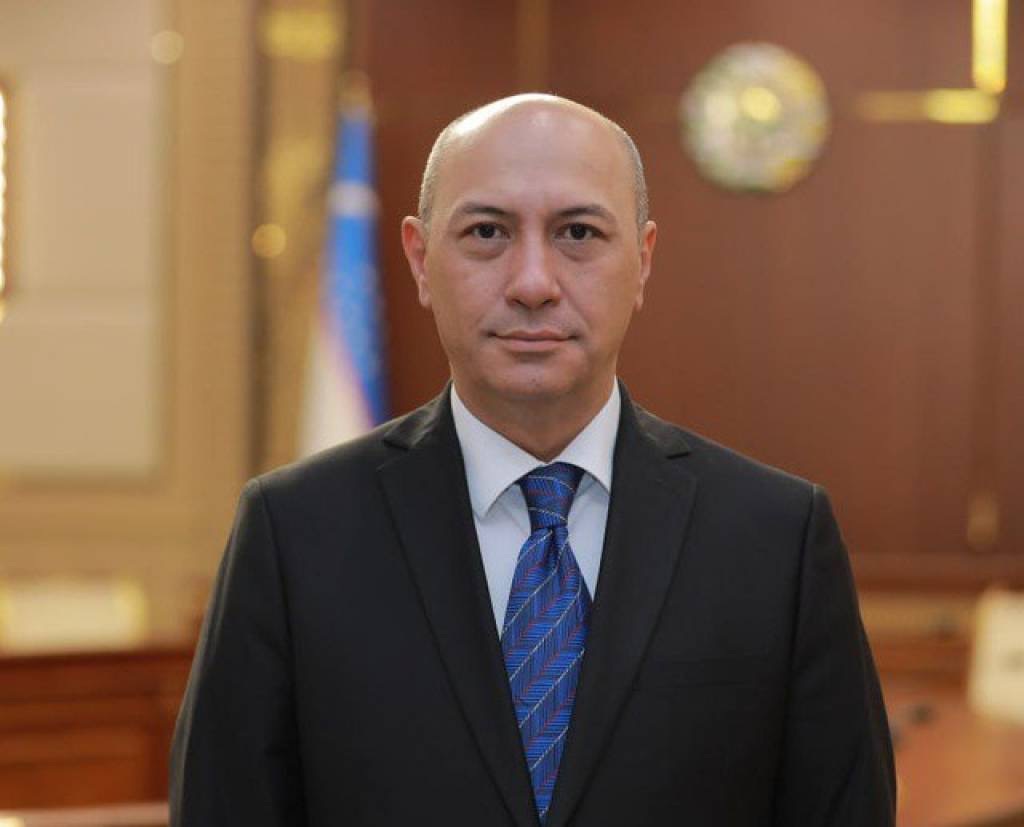 Oliy sudda nimalar bo'lmoqda?