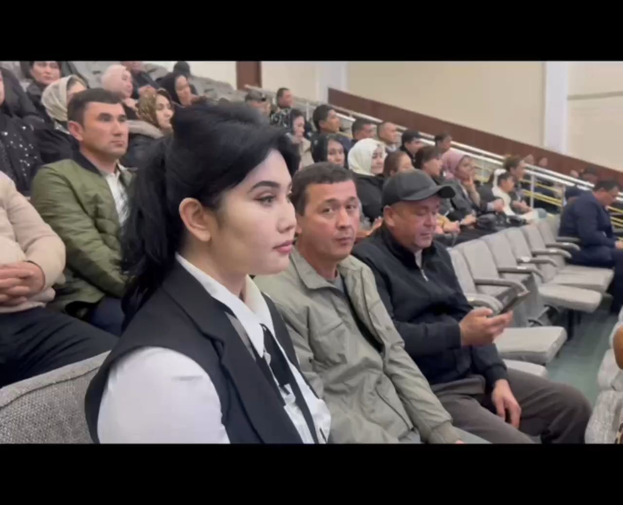 Fargʻona viloyati filialida "TIBBIYOT XODIMLARI KUNI" bayram tadbiri o'tkazildi