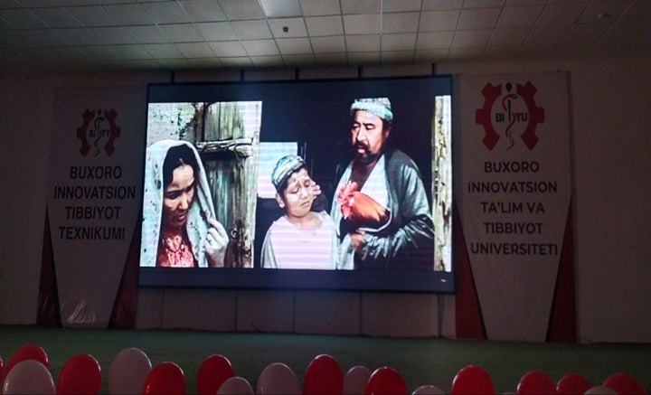 "Dolzarb 90 kun" loyihasi boʻyicha talabalarni bo'sh vaqtlarini mazmunli o'tkazish maqsadida  “Shum bola ”  filmi qo'yildi.