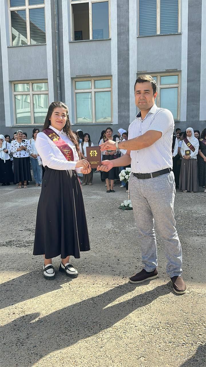 1-1 P 23 guruh bitiruvchilariga "Diplom berish marosimi"