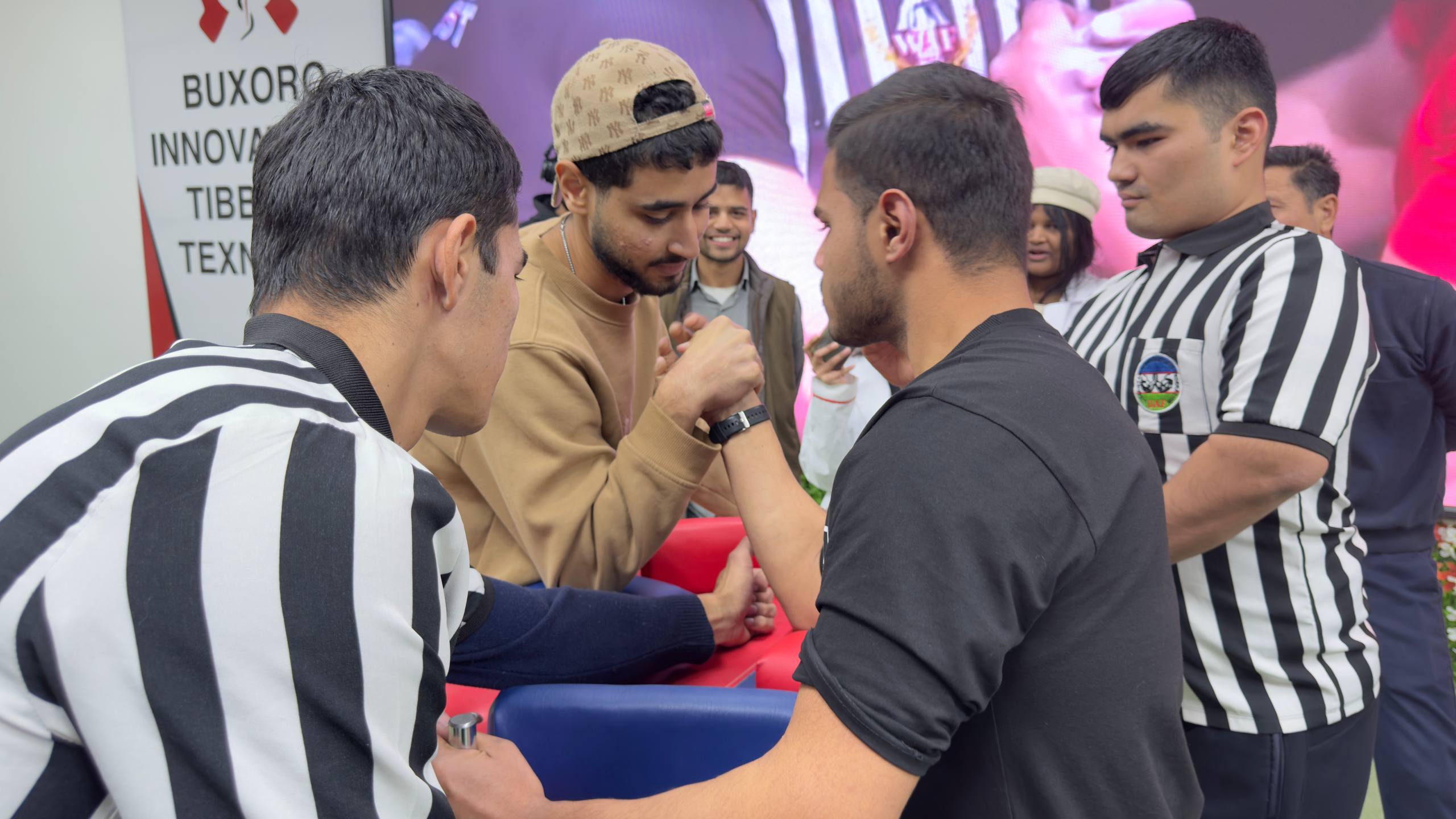 "Armrestling" sport turi bo'yicha universitet chempionati 