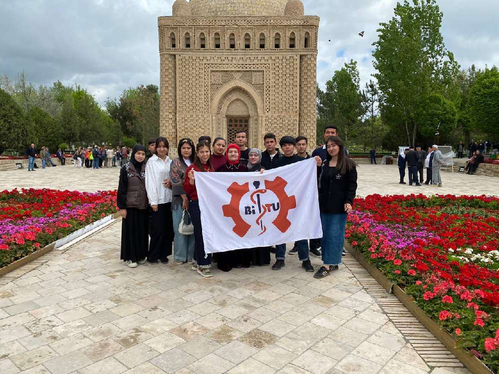 Amaliy matematikadan 3ik25 guruhiga o,tkazilgan sayyor dars.
